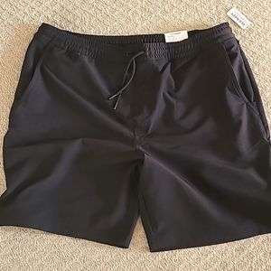 Men's XL 9" Inseam Stretchtech Old Navy Shorts - Black